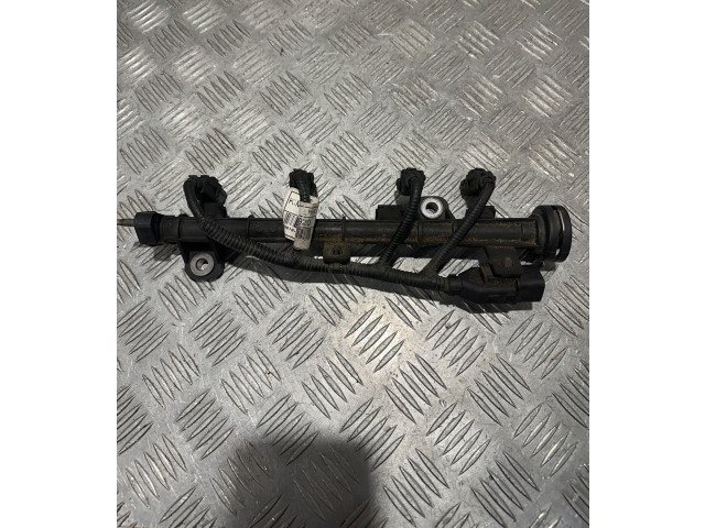 Vstřikovací lišta 35340 Hyundai i30