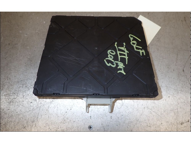 Блок предохранителей 5Q0937125H Volkswagen Golf VII