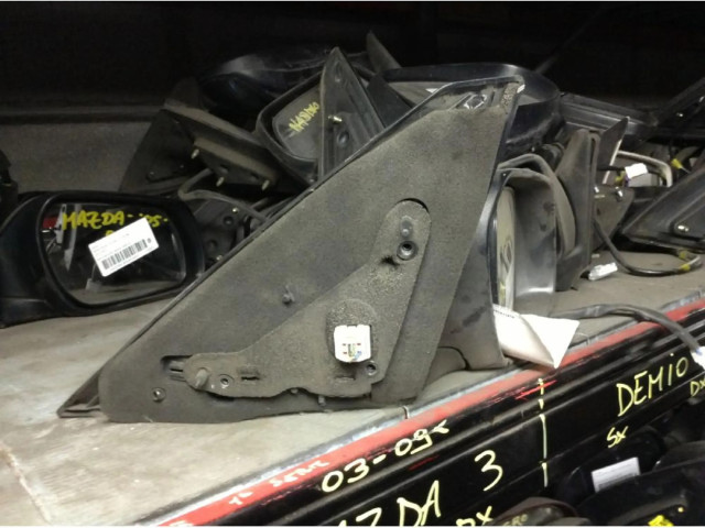 Зеркало электрическое Mazda 3 I 2003-2006 года