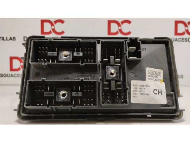 Блок предохранителей 96857526   Chevrolet Matiz    