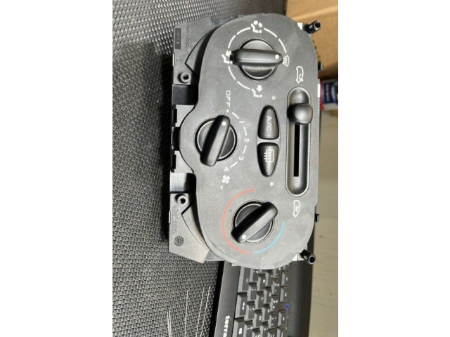 Блок управления климат-контролем 00006451FH Citroen Xsara Picasso