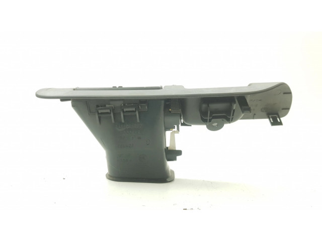 Задняя воздушная решётка