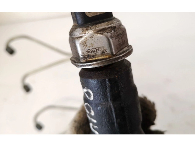 Топливная рампа 9658227880 Volvo S40