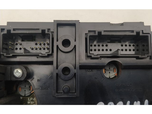 Блок управления климат-контролем 30746101   Volvo XC90