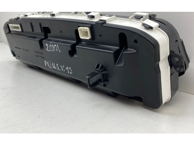 Přístrojová deska Toyota Prius+ (ZVW40) 2013 8380047591