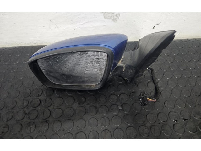 Зеркало электрическое Skoda Fabia Mk3 (NJ) 2015 - 2021 года