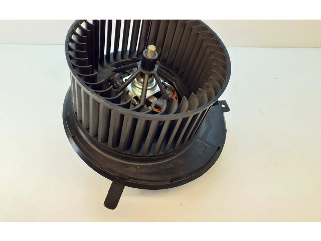 Вентилятор печки 1K1819015A Volkswagen Touran I