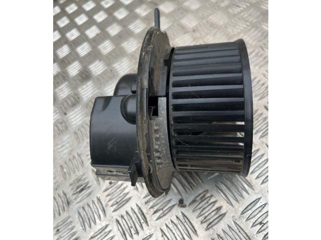 Вентилятор печки    3C1820015, CZ0160600745   Volkswagen Golf Plus
