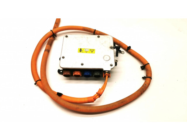 Преобразователь напряжения