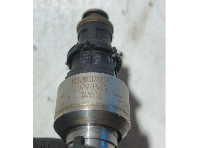 Vstřikovač 2079036G, 104790522   Audi A8 S8 D4 4H    CDRA 