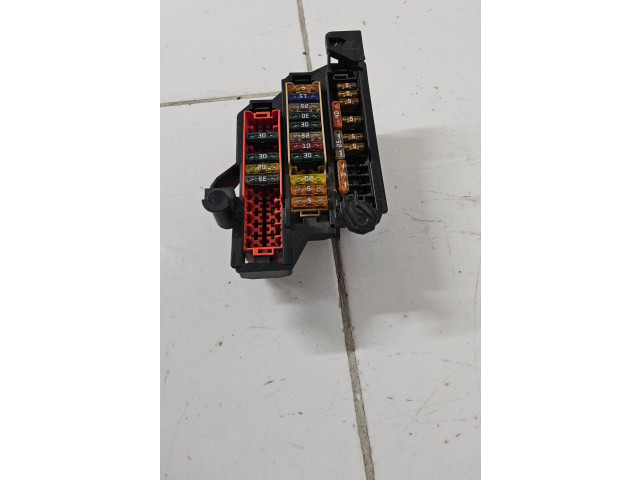 Блок предохранителей 8K0971845   Audi A5 8T 8F    