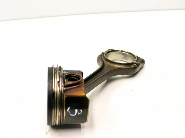  Поршень CRJA CRJ, 04EC  Volkswagen Jetta VI для бензинового / Электричество двигателя 1.4