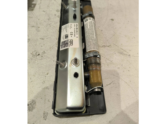 Подушка безопасности для колен 83A880841D, JSJ0000FUU0 Audi Q3 8U