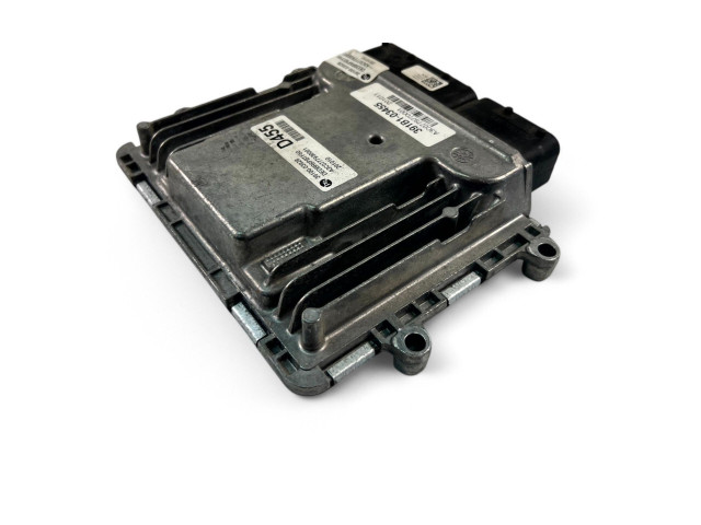 Блок управления двигателем ECU