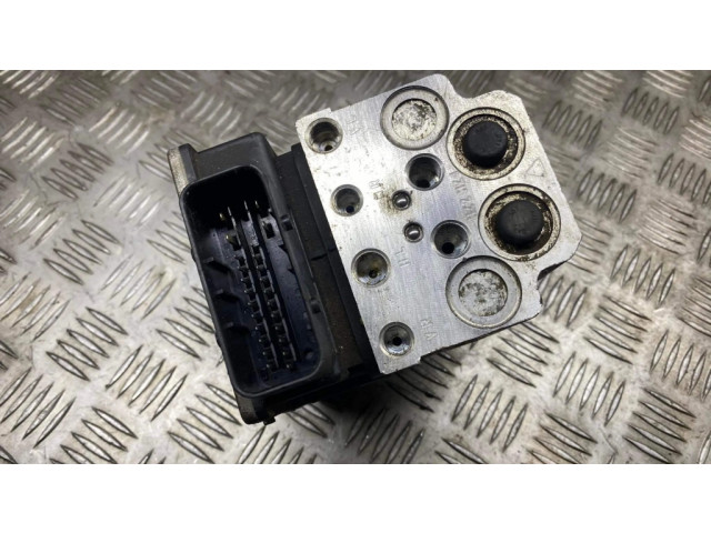 Блок АБС 09191497, 13663901 Opel Vectra C 2002-2005 года