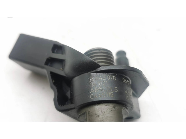 Форсунка A6420700587, 0445115027 Jeep Grand Cherokee (WK) для дизельного двигателя 642.980 3