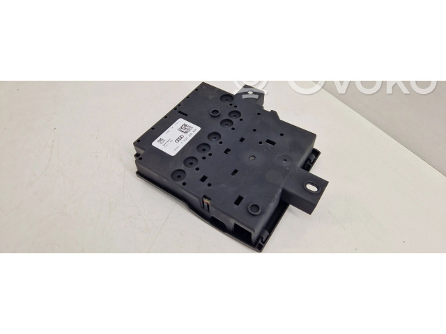   Pojistková skříňka 4M0937513J   Audi Q7 4M 2018