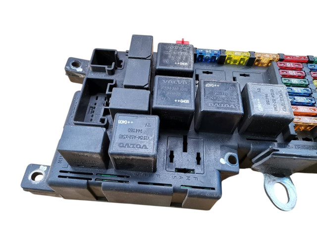 Блок управления двигателя 8678449, 518827019 Volvo S60