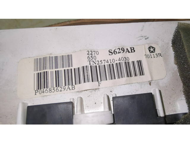 Přístrojová deska Dodge Caravan 2000 P04685629AB, 04685629AB