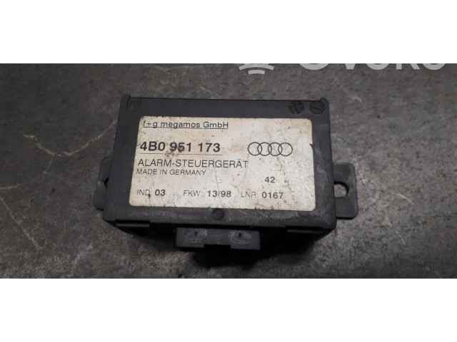 Блок управления 4B0951173   Audi A3 S3 8L