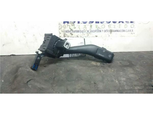 Переключатель дворников Volkswagen Caddy