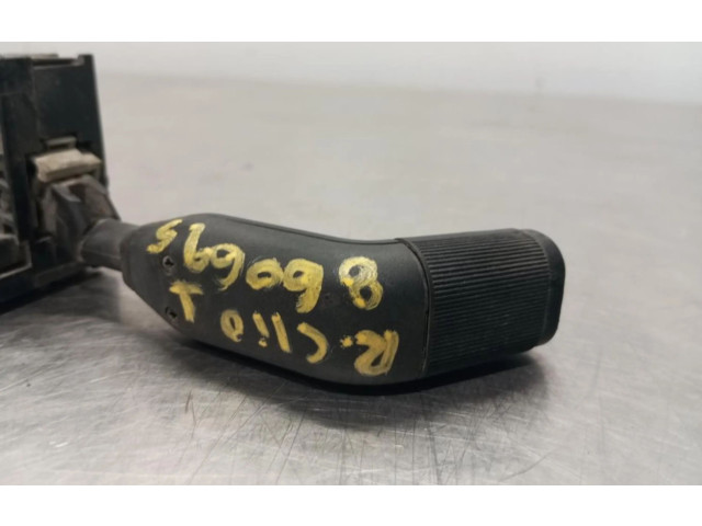 Переключатель дворников    Renault Clio I