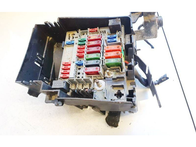 Блок предохранителей 9628024480 Peugeot 406
