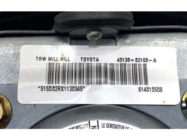 Подушка безопасности водителя 45130-02160 Toyota Corolla Verso E121