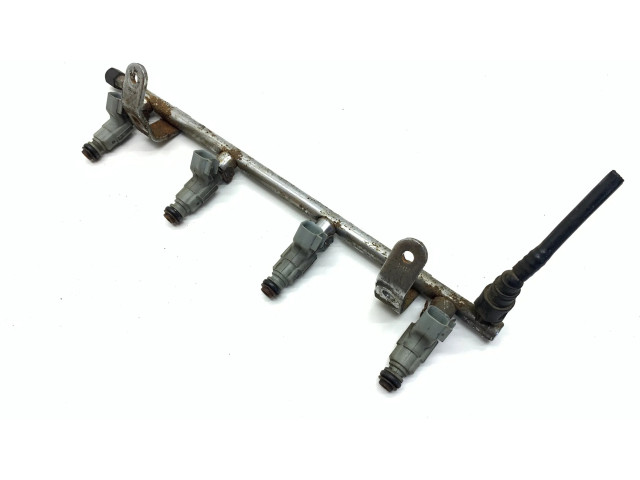 Vstřikovací lišta 04669768, 04669700   Chrysler PT Cruiser  pro benzínový motor 2.0 ECC 