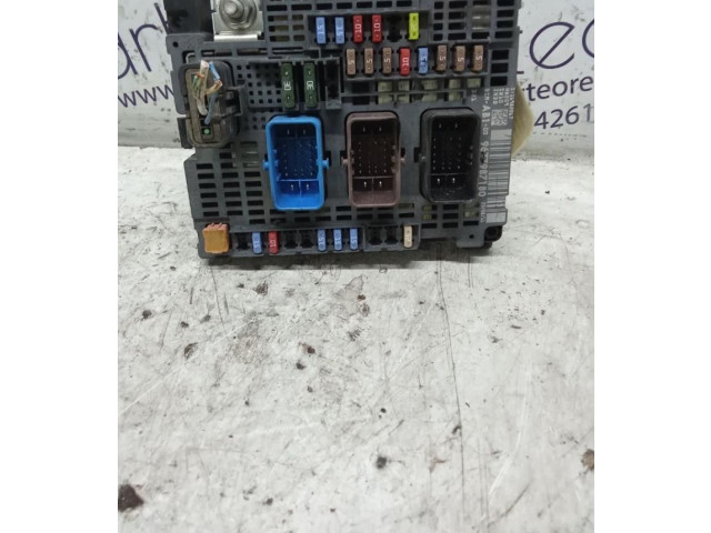 Блок предохранителей 9677987180 Citroen C4 I