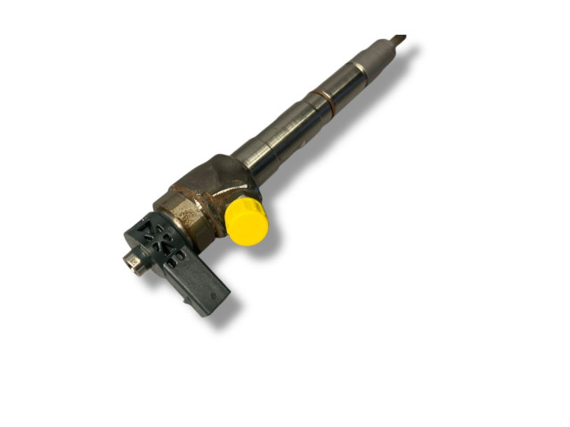 Форсунка 04L130277AC    Skoda Yeti (5L)  DFSA 