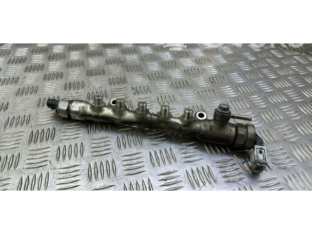 Vstřikovací lišta DA502011P   Mazda 6     