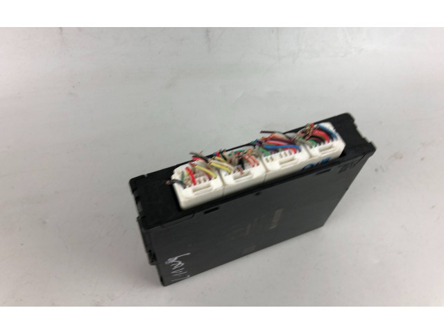 Блок управления двигателя 22765AB760   Subaru Legacy