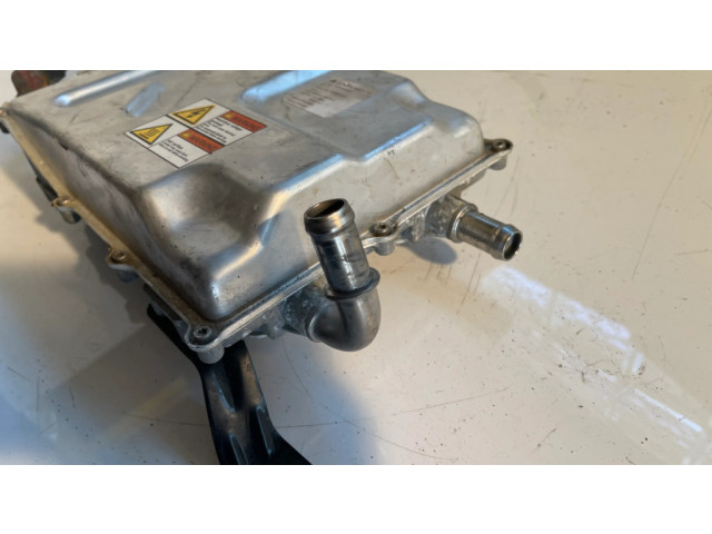 Преобразователь напряжения