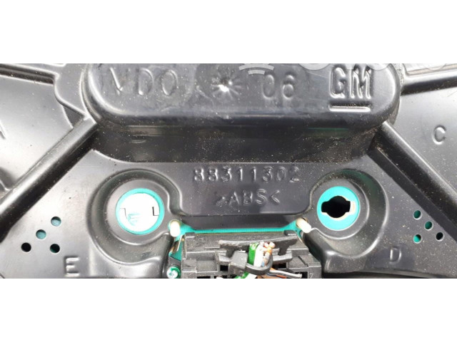 Дисплей 88311302 Opel Meriva A