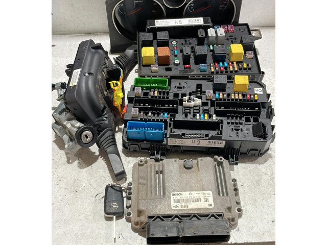 Řídící jednotka 0281012549, 0281012549 Opel Zafira B 2007