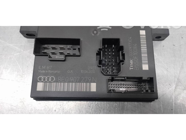 Блок управления двигателя 8E907279E   Seat Exeo (3R)