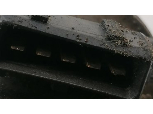 Двигатель стеклоочистителей