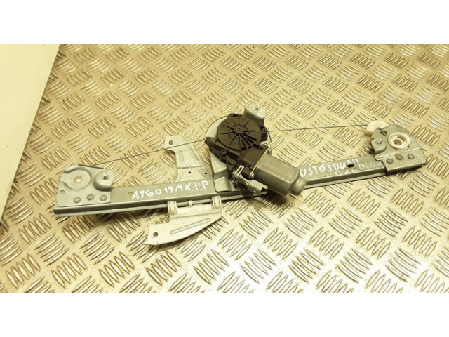 Передний комплект электрического механизма для подъема окна