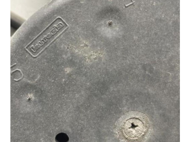 Вентилятор радиатора         Renault Clio III 