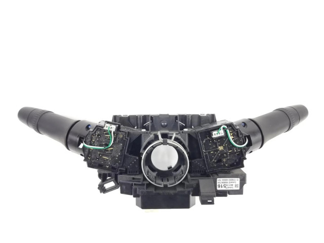 Кнопки рулевого колеса