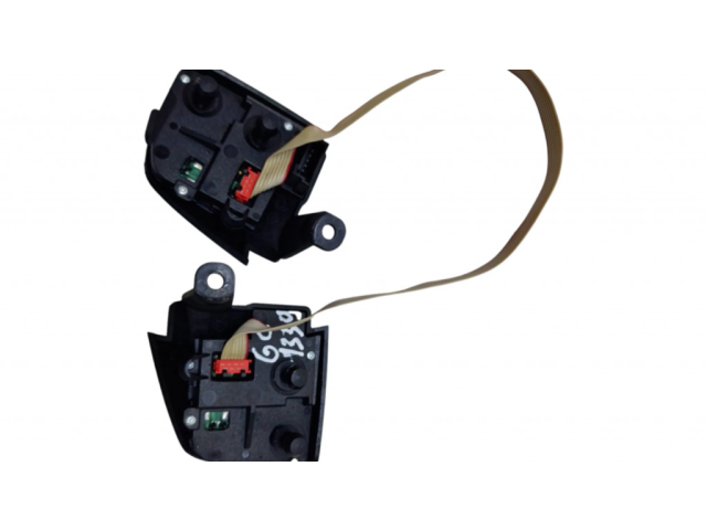 Кнопки рулевого колеса