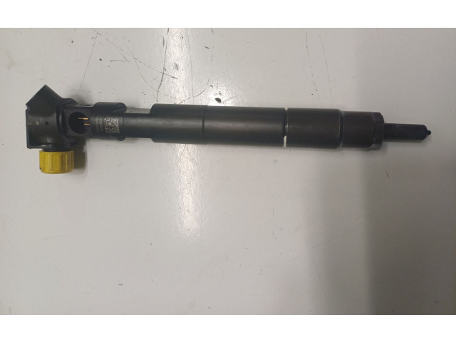 Vstřikovač 28307309 Mercedes-Benz CLA C117 X117 W117