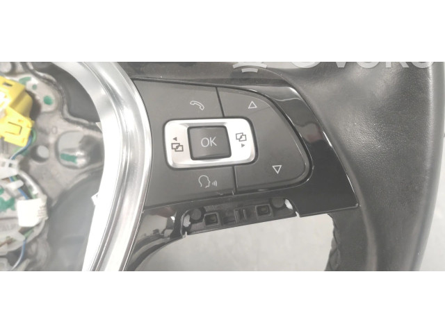 Руль Volkswagen Golf VII  2013 - 2019 года 5G0419091GB, 5G0419091GBE74      