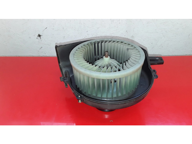 Вентилятор печки    6Q1820015B   Skoda Fabia Mk1 (6Y)