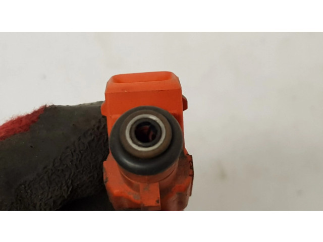 Vstřikovač 0280156034   Citroen C2  pro benzínový motor 1.6  