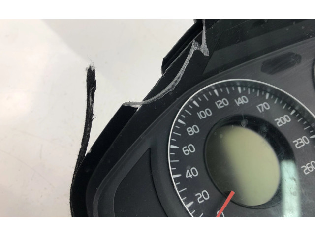 Панель приборов 31270899AA Volvo V70