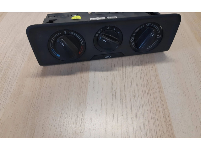 Блок управления климат-контролем 6V0819045B Skoda Fabia Mk3 (NJ)