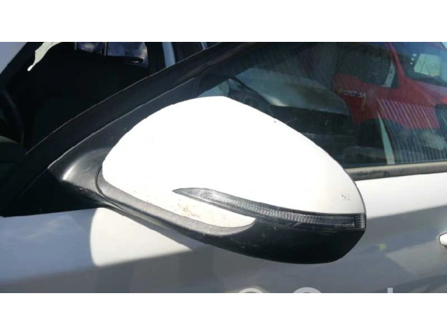 Zpětné zrcátko Hyundai i30 2020