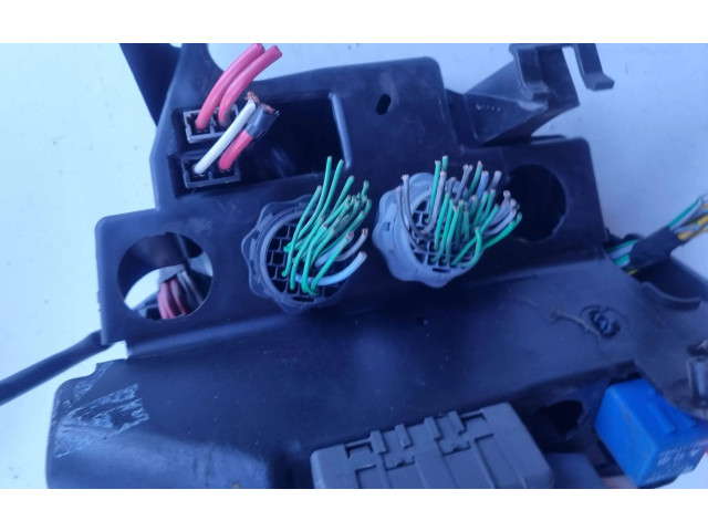   Pojistková skříňka 9568205480   Citroen Berlingo 1996